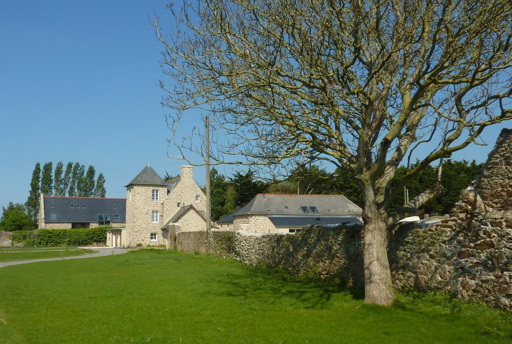 Gentilhommiere De La Grande Toutenais Saint-Malo Exterior photo