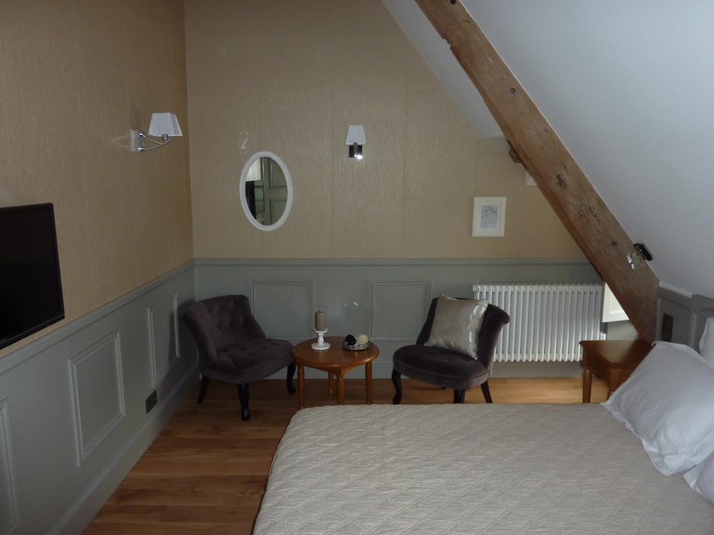 Gentilhommiere De La Grande Toutenais Saint-Malo Room photo